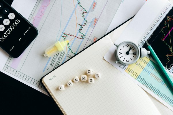 Contrastes Majeurs : Comprendre les Baux Commerciaux et Résidentiels